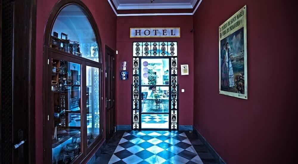 Hotel Casa Del Regidor 2*